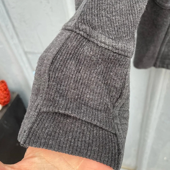 Lululemon Radiant Jacket In Heathered Black,  Size 4 - Picture 9 of 11